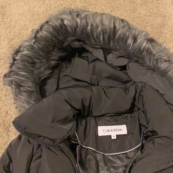 Calvin Klein Down Puffer - Picture 2 of 4